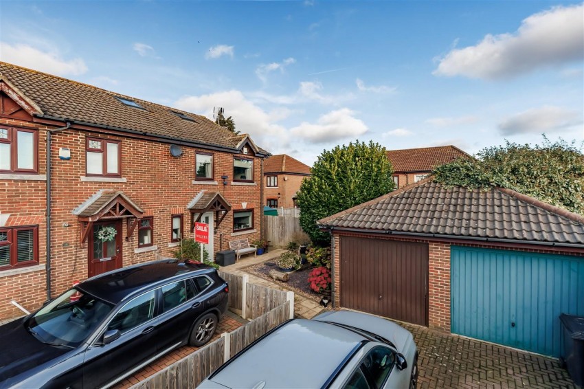 Images for Green Close, Epping Green, Epping