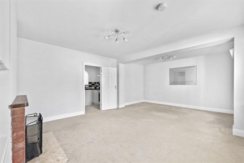 Images for Green Glade, Theydon Bois, Epping