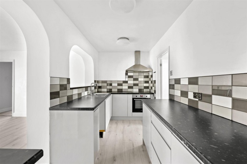 Images for Green Glade, Theydon Bois, Epping