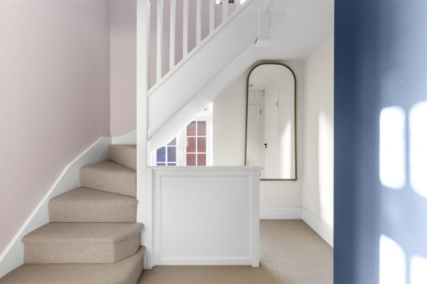 Images for Crows Road, Epping