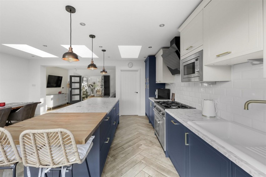 Images for Crows Road, Epping