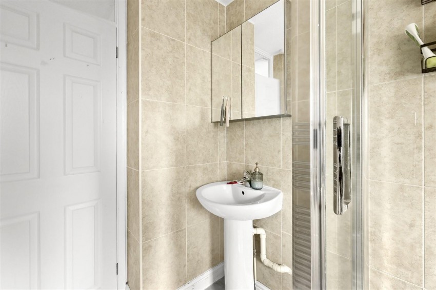 Images for Garnon Mead, Coopersale