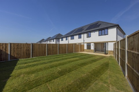 View Full Details for Rosewood, Upland Road, Thornwood