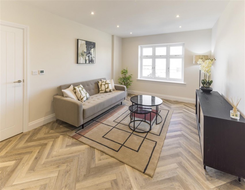 Images for Rosewood, Upland Road, Thornwood,