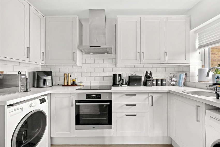 Images for Woodland Grove, Epping