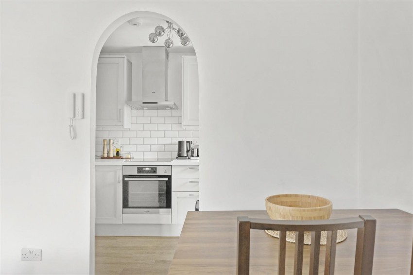 Images for Woodland Grove, Epping