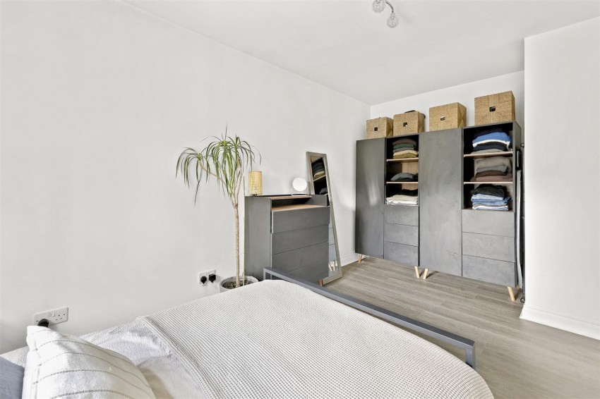 Images for Woodland Grove, Epping