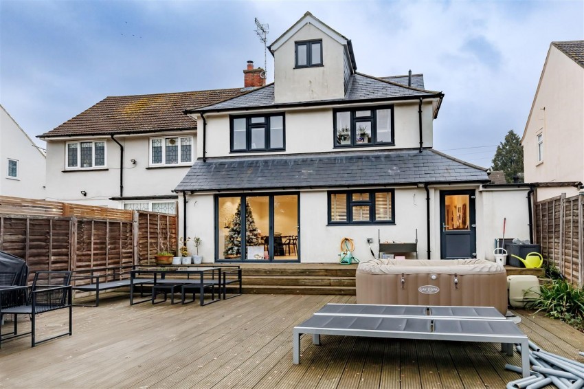 Images for Ivy Chimneys, Epping