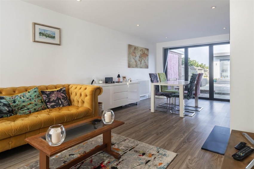 Images for Shaftesbury Road, Epping