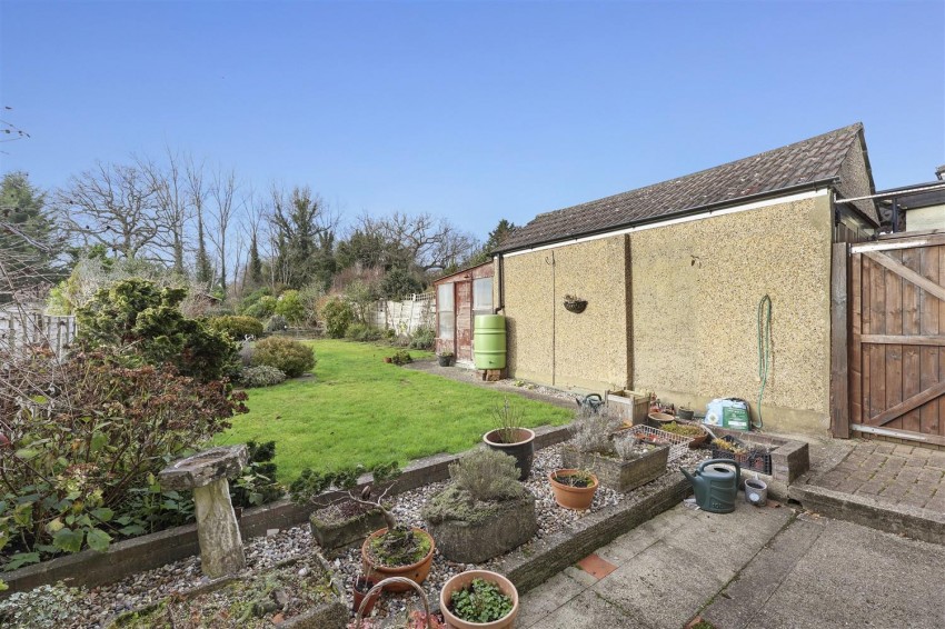 Images for Morgan Crescent, Theydon Bois