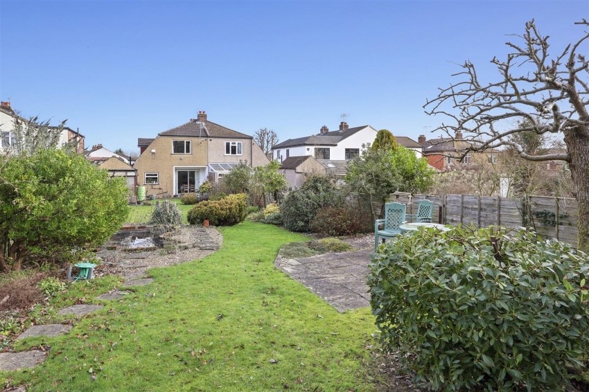 Images for Morgan Crescent, Theydon Bois