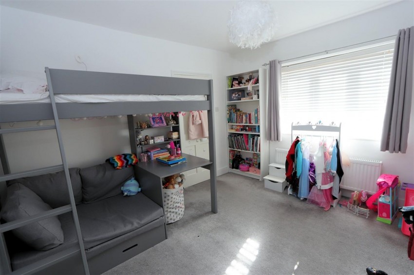 Images for Mount Road, Theydon Garnon