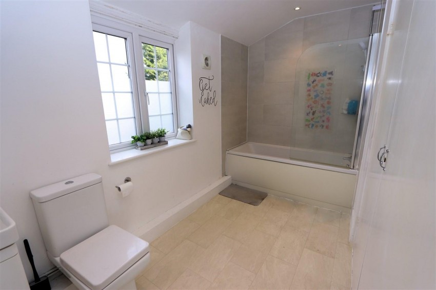 Images for Mount Road, Theydon Garnon