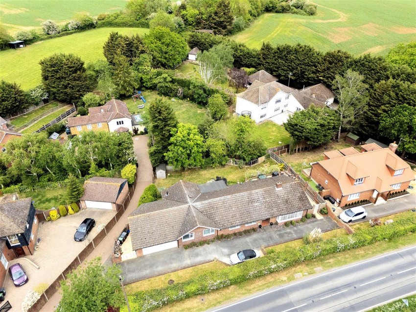 Images for Epping Road, Broadley Common