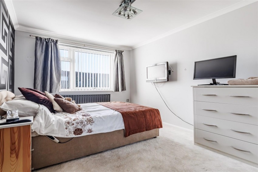 Images for Epping Road, Broadley Common