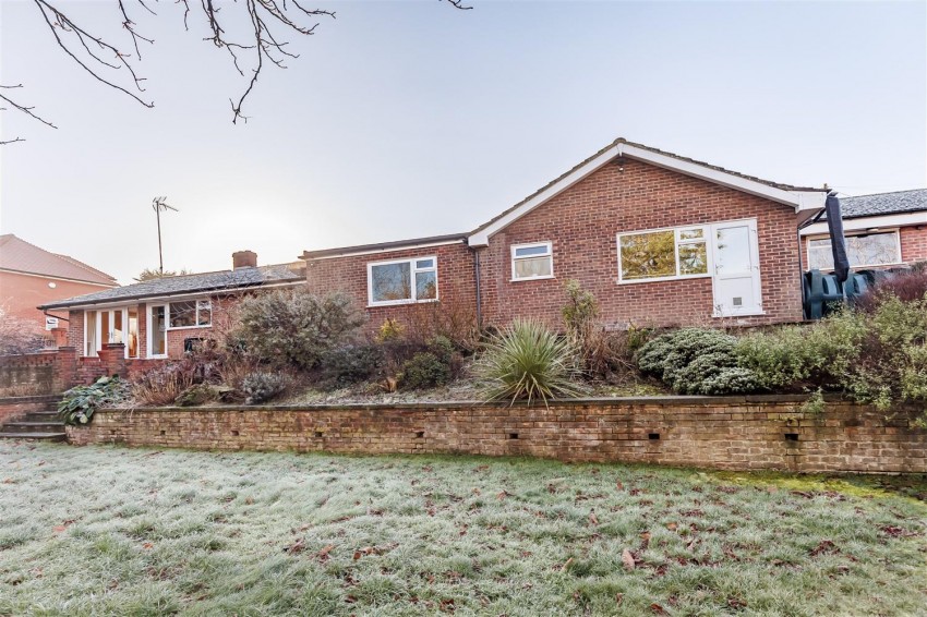 Images for Epping Road, Broadley Common