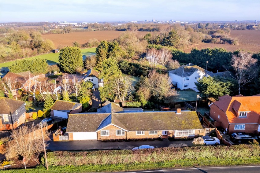 Images for Epping Road, Broadley Common