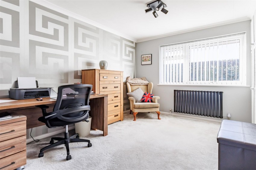 Images for Epping Road, Broadley Common