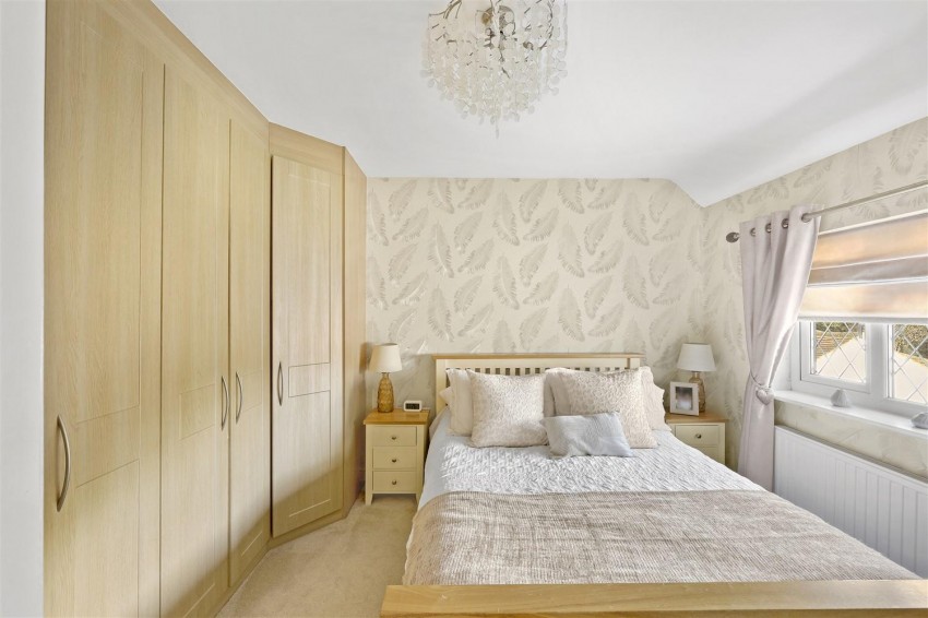 Images for Grange Crescent, Chigwell