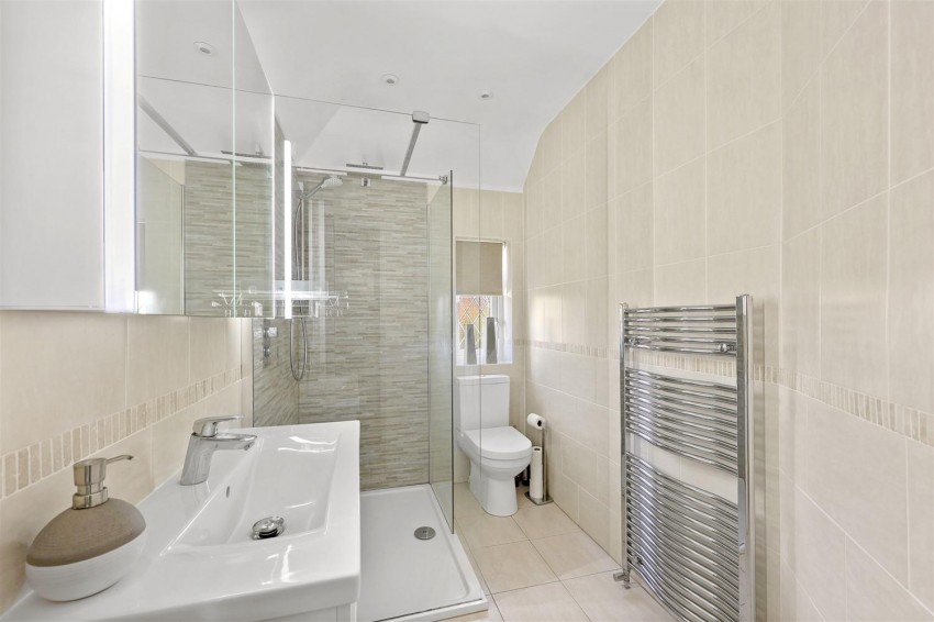 Images for Grange Crescent, Chigwell