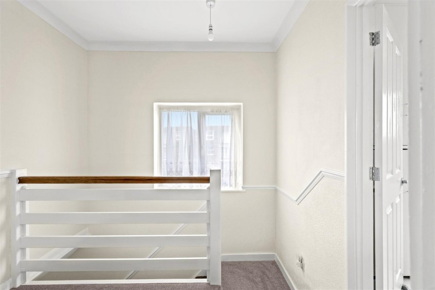 Images for Churchill Close, Ongar