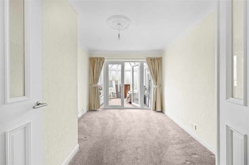 Images for Churchill Close, Ongar