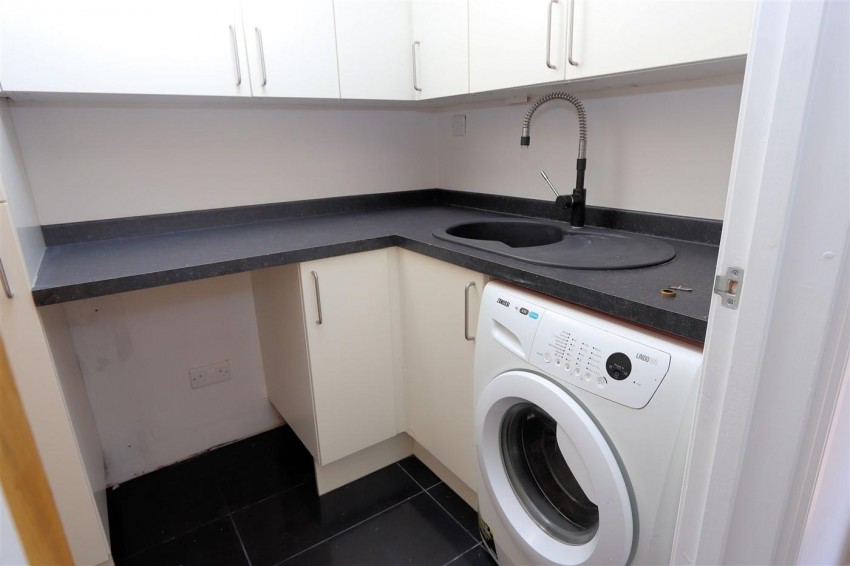 Images for Coopers Hill, Ongar