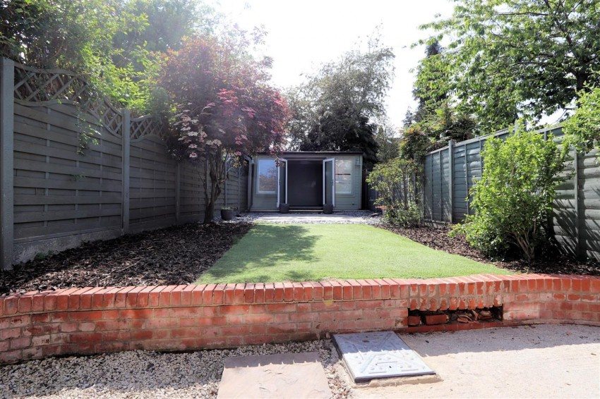 Images for Coopers Hill, Ongar