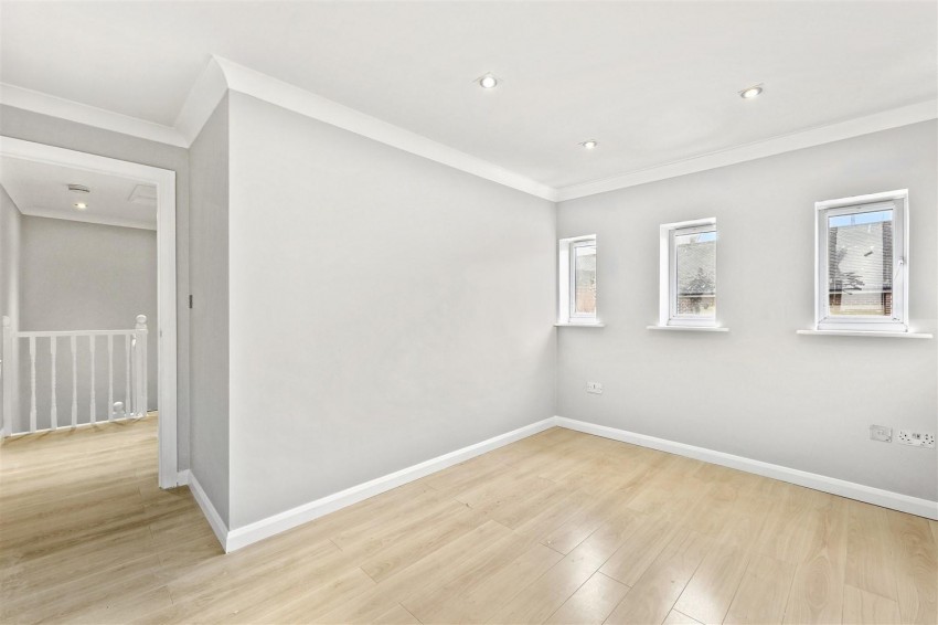 Images for High Street, Epping