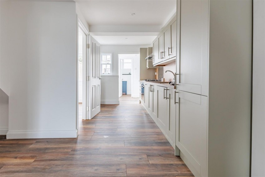 Images for High Street, Epping