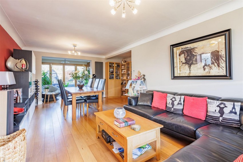 Images for Aldeburgh Dale, Harlow Road, Moreton