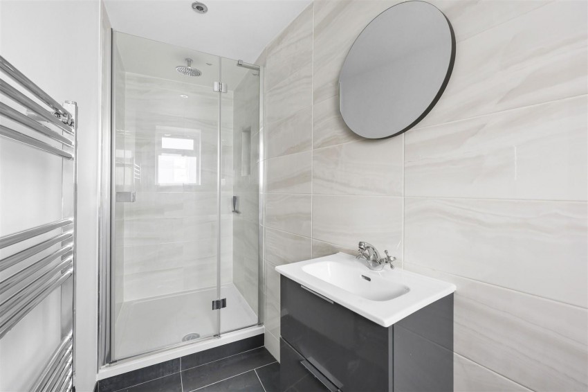 Images for Shaftsbury Road, Epping