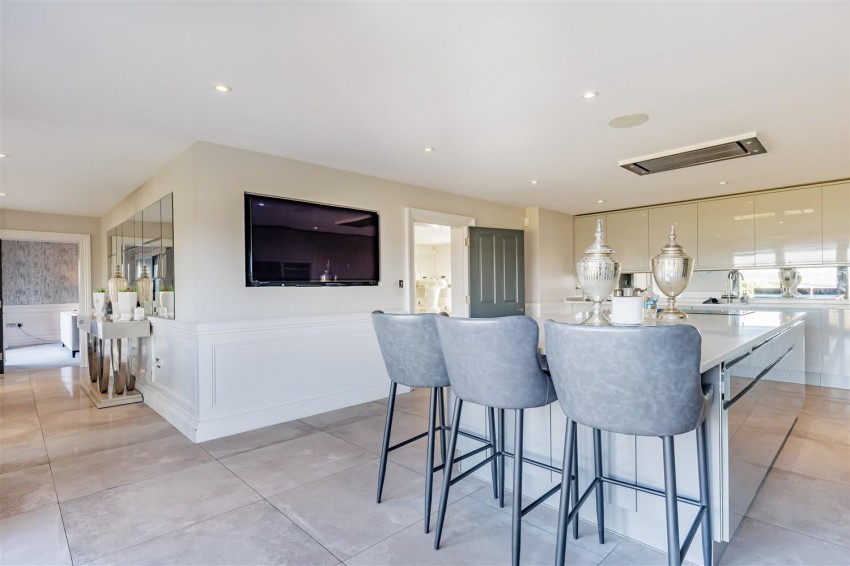 Images for Coopersale Lane, Theydon Bois