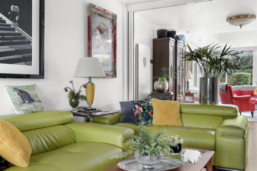 Images for Ravensmere, Epping