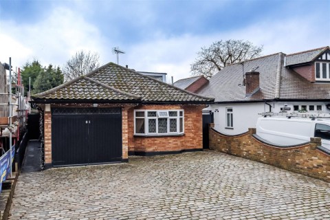 View Full Details for Coppice Row, Theydon Bois, Epping