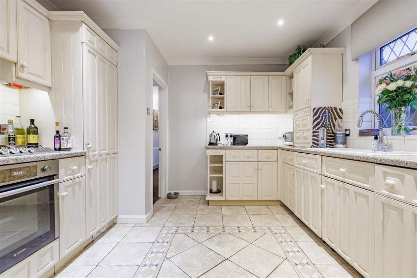Images for Coppice Row, Theydon Bois, Epping