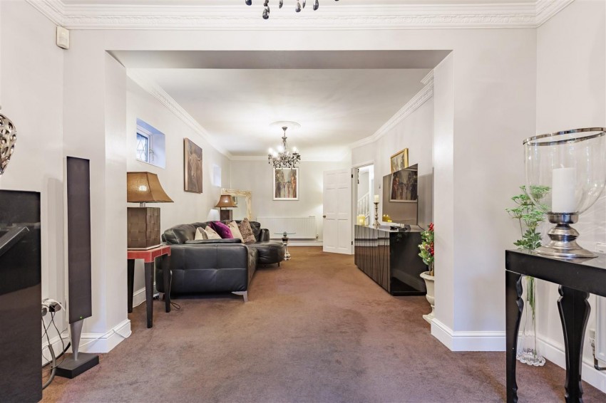 Images for Coppice Row, Theydon Bois, Epping