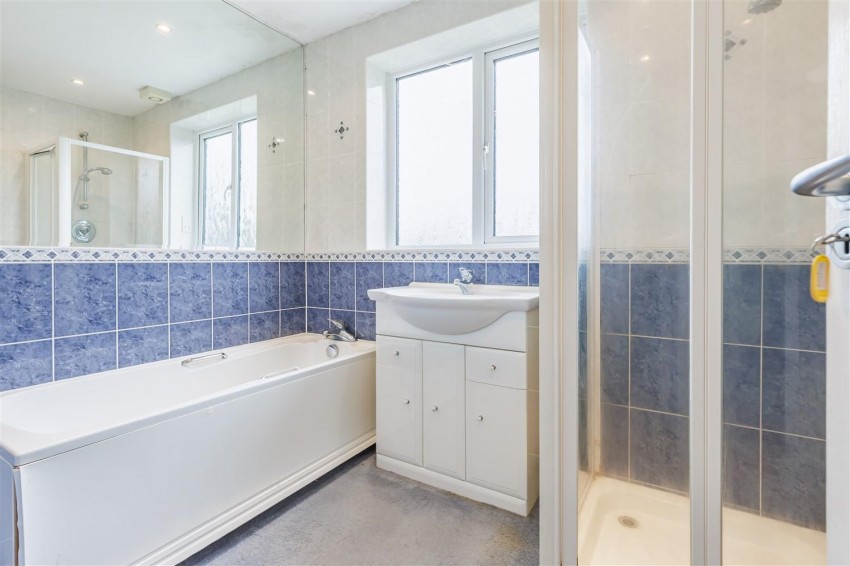 Images for Thornhill, North Weald, Epping