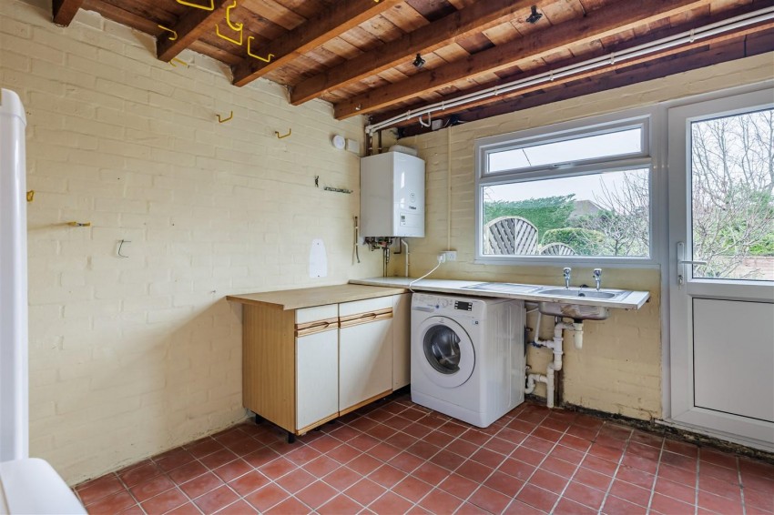 Images for Thornhill, North Weald, Epping