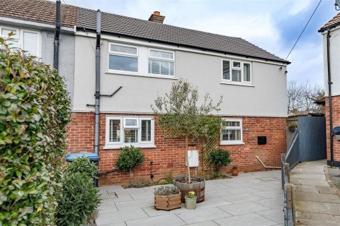 View Full Details for Beaconfield Road, Epping