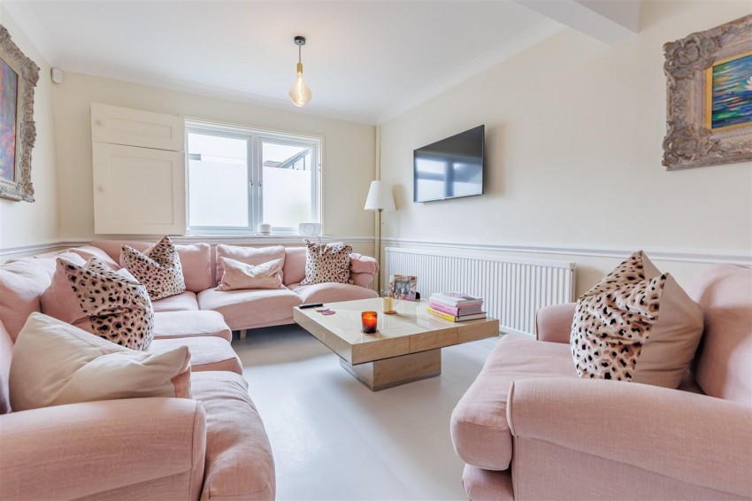 Images for James Street, Epping