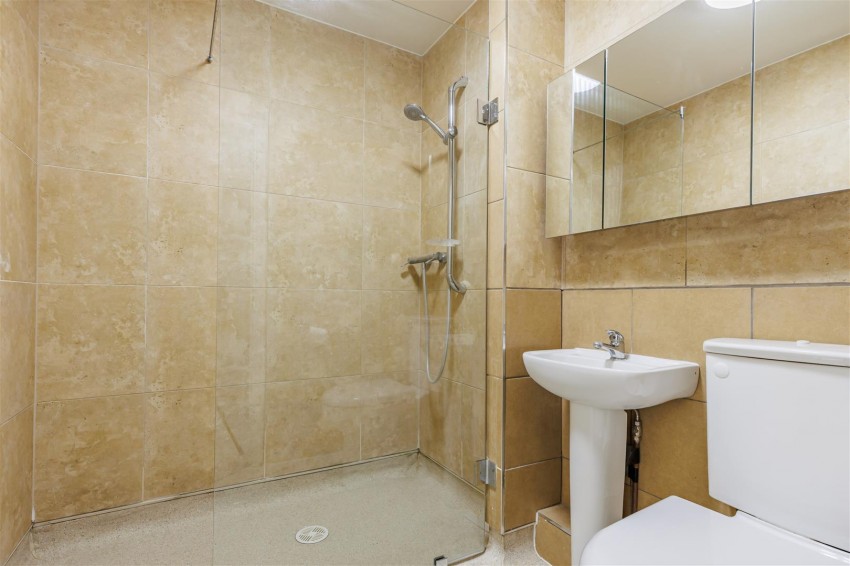 Images for Theydon Gate, Station Approach, Theydon Bois