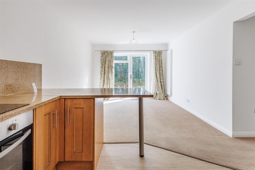 Images for Theydon Gate, Station Approach, Theydon Bois