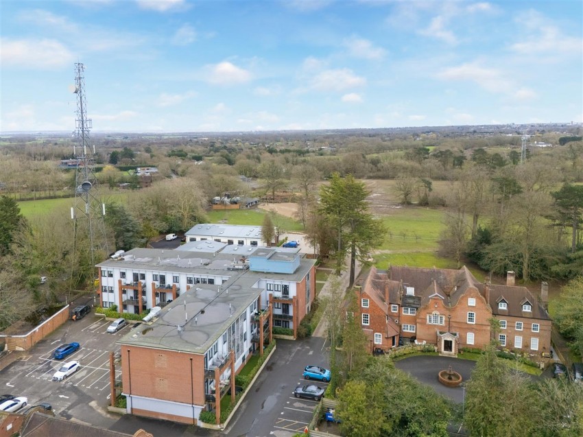 Images for Ashwells Road, Pilgrims Hatch.