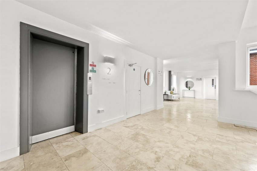 Images for Ashwells Road, Pilgrims Hatch.