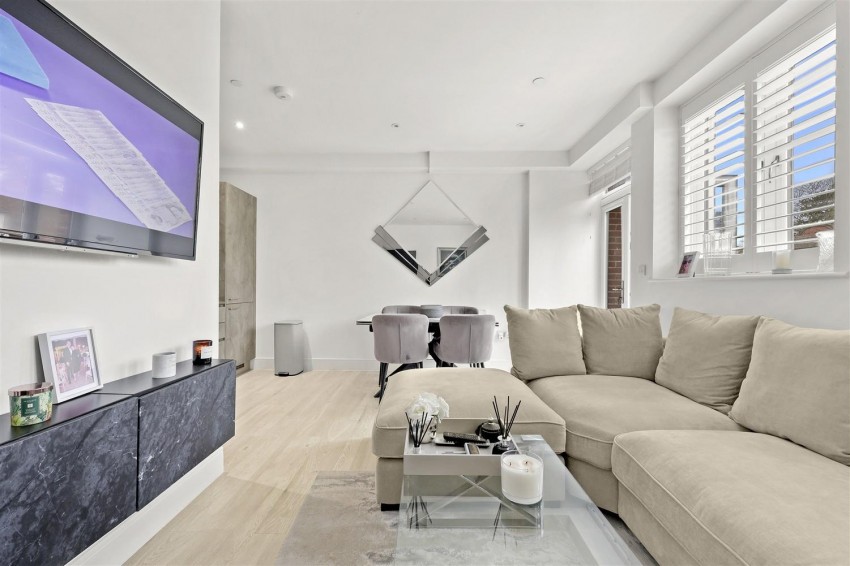 Images for Ashwells Road, Pilgrims Hatch.