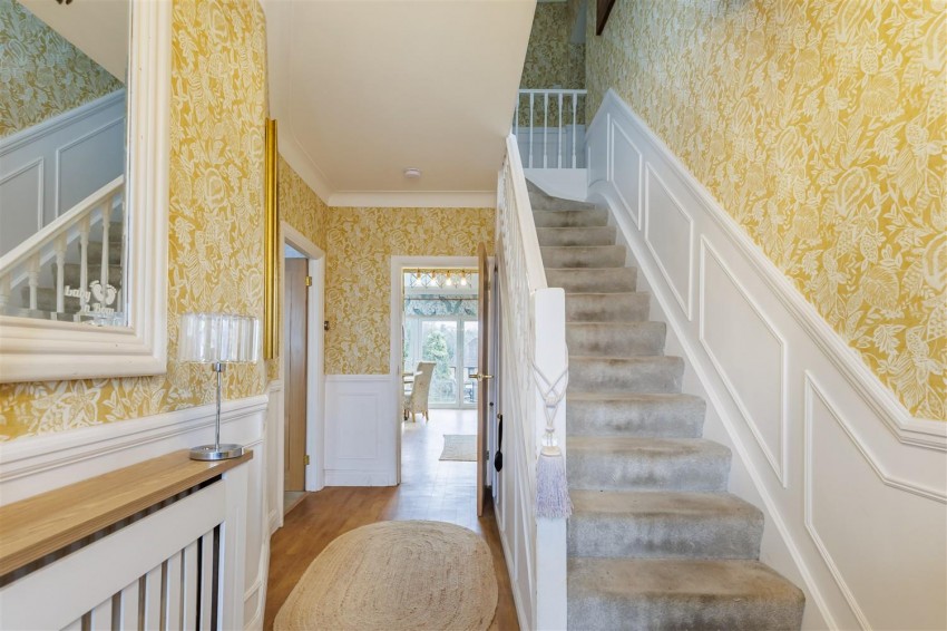 Images for Larkshall Crescent, Chingford, Waltham Forest