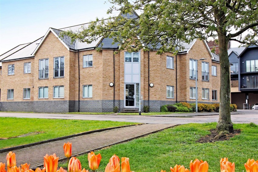 Images for Forest Court, Hemnall Street, Epping
