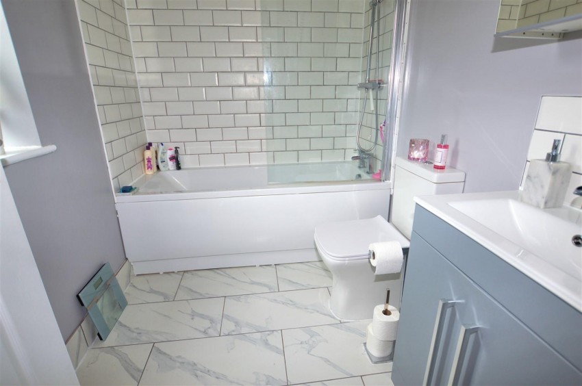 Images for Forest Court, Hemnall Street, Epping