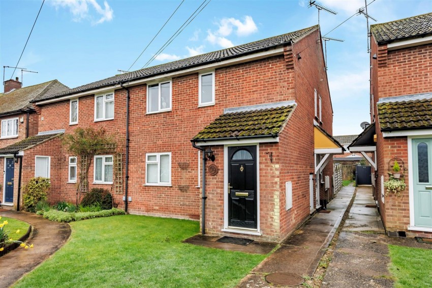 Images for Weald Hall Lane, Thornwood.